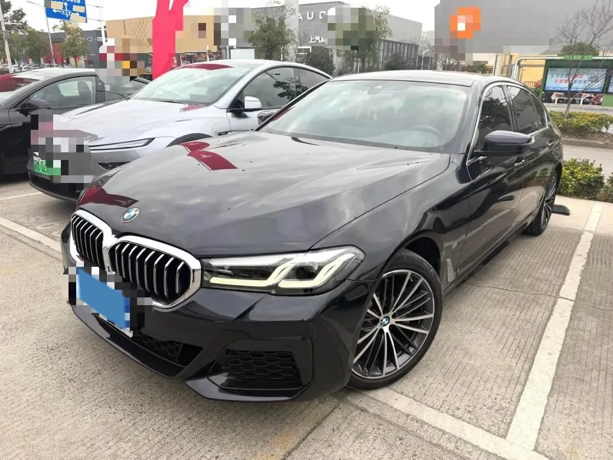 2023 BMW 5 Series 2.0T 245HP L4 8AT,autocango,china used car exporter,china ev exporter,chinese used car exporter,chinese used ev exporter