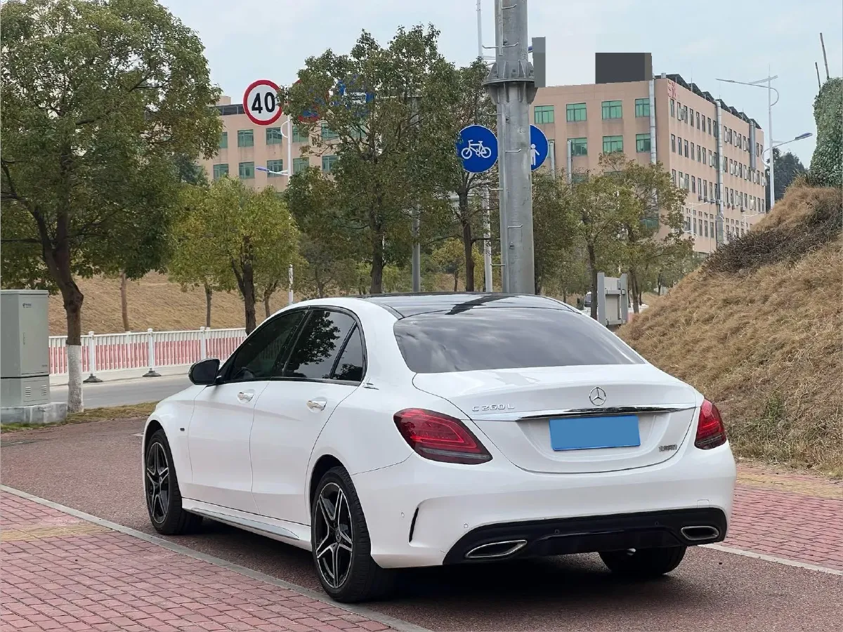 2021 Mercedes-Benz C Class 1.5T 184HP L4 9AT,autocango,china used car exporter,china ev exporter,chinese used car exporter,chinese used ev exporter