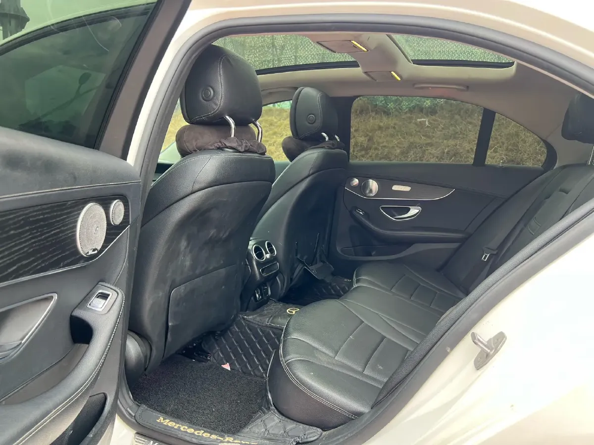 2021 Mercedes-Benz C Class 1.5T 184HP L4 9AT,autocango,china used car exporter,china ev exporter,chinese used car exporter,chinese used ev exporter