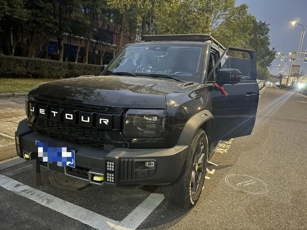 2023 Jetour Traveller 2.0T 254HP L4 7DCT,autocango,china used car exporter,china ev exporter,chinese used car exporter,chinese used ev exporter