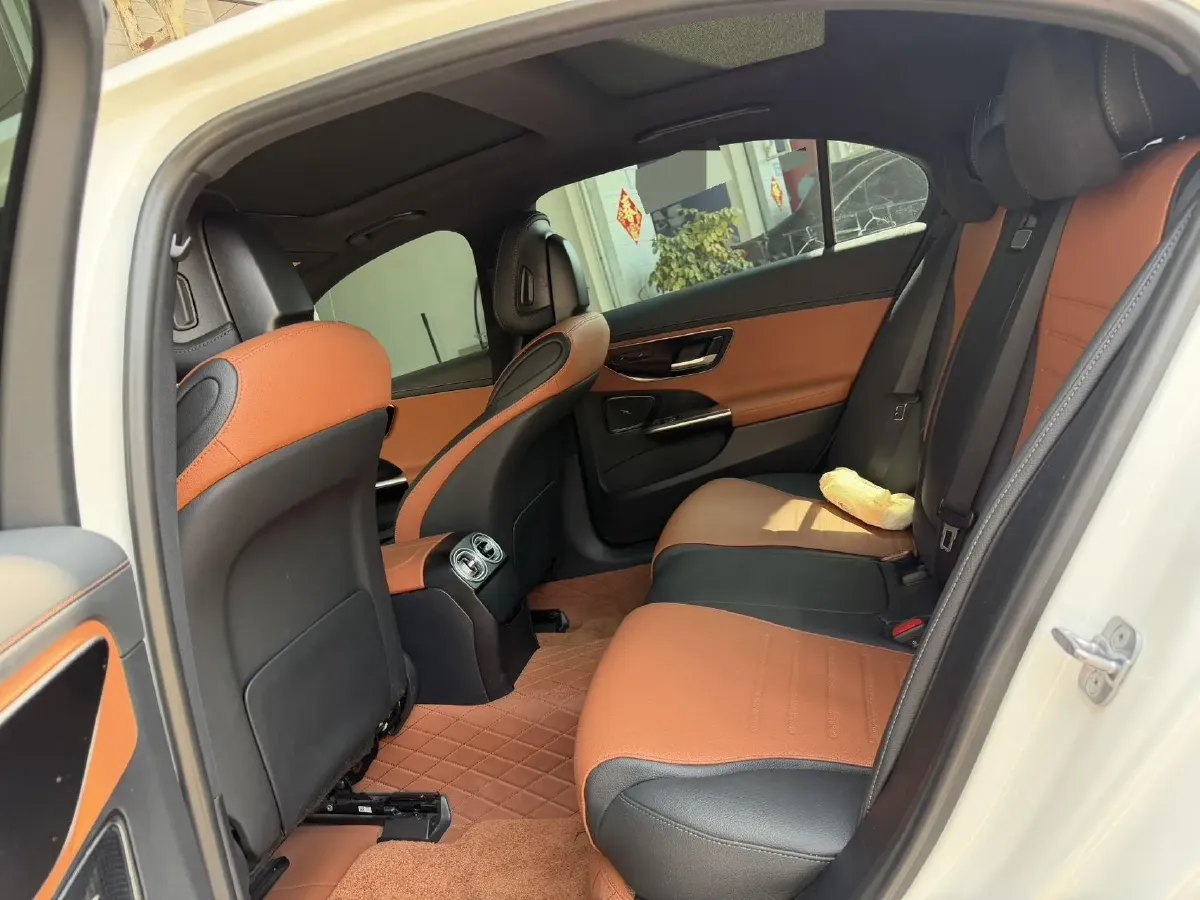 2024 Mercedes-Benz C Class 1.5T 204HP L4 9AT,autocango,china used car exporter,china ev exporter,chinese used car exporter,chinese used ev exporter