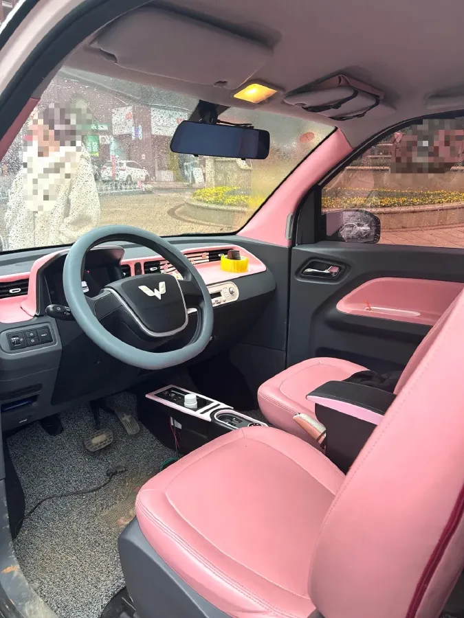 2021 WuLing HongGuang MINI EV BEV 13.9KWH,autocango,china used car exporter,china ev exporter,chinese used car exporter,chinese used ev exporter