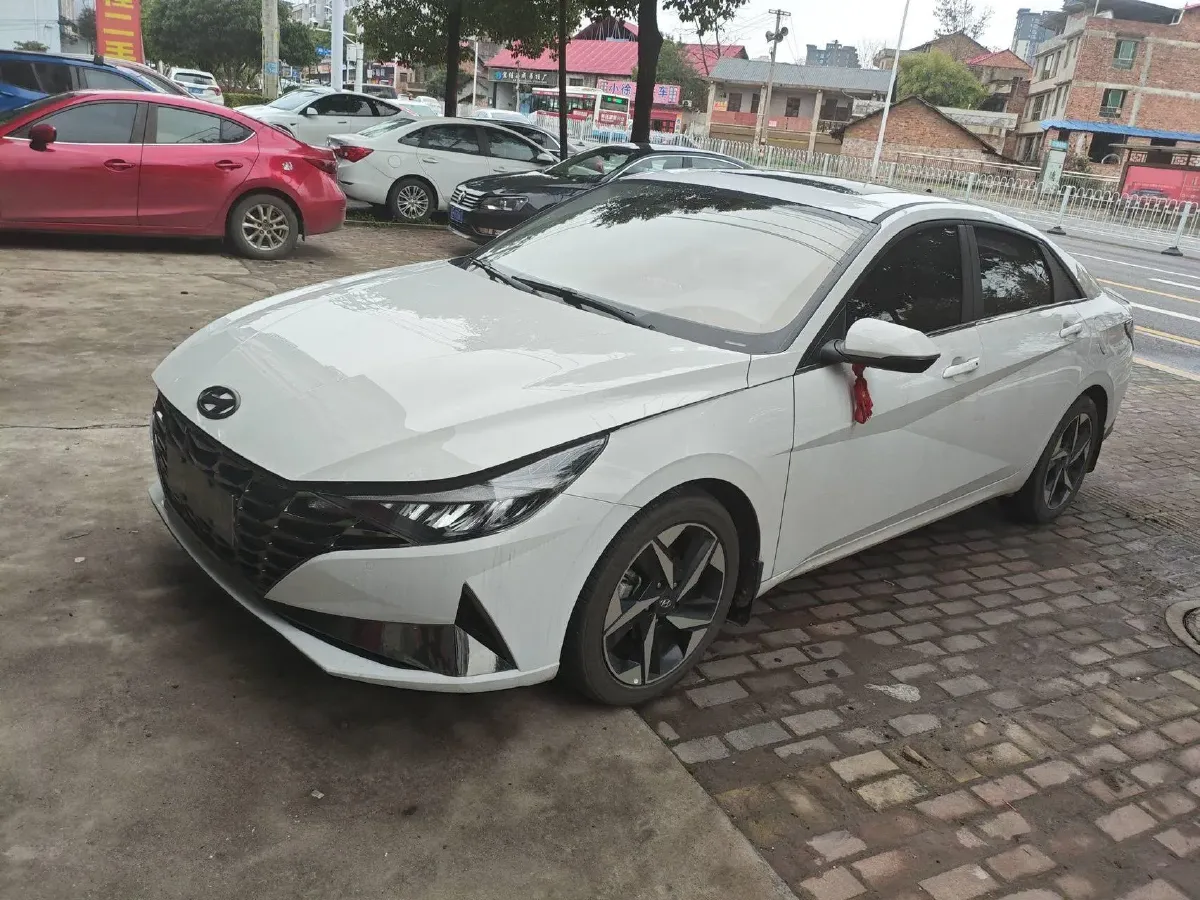 2022 Hyundai Elantra 1.5L 115HP L4 CVT,autocango,china used car exporter,china ev exporter,chinese used car exporter,chinese used ev exporter