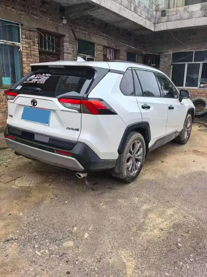 2023 Toyota RAV4 2.0L 171HP L4 CVT,autocango,china used car exporter,china ev exporter,chinese used car exporter,chinese used ev exporter