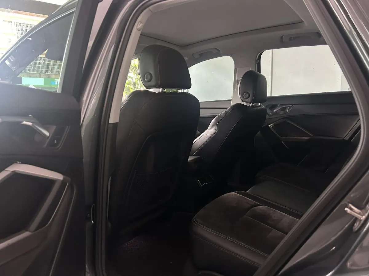 2021 Audi Q3 1.4T 150HP L4 7DCT,autocango,china used car exporter,china ev exporter,chinese used car exporter,chinese used ev exporter