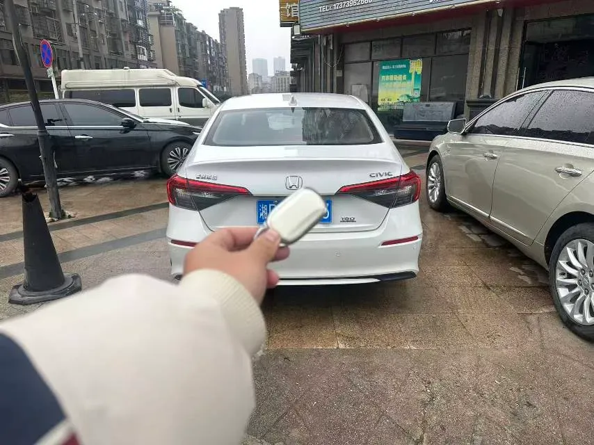 2022 Honda Civic 1.5T 129HP L4 CVT,autocango,china used car exporter,china ev exporter,chinese used car exporter,chinese used ev exporter