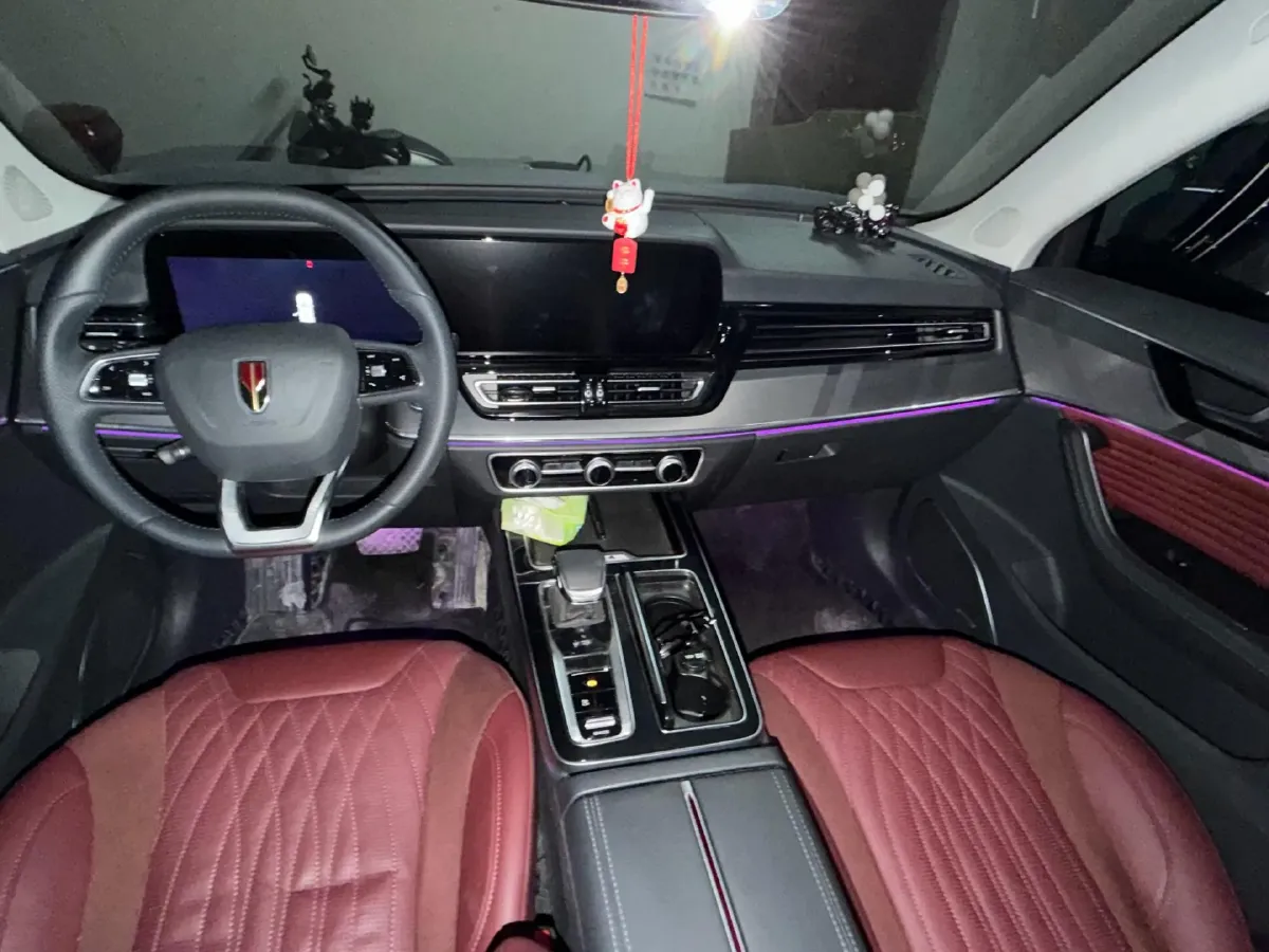 2023 HongQi HS5 2.0T 252HP L4 8AT,autocango,china used car exporter,china ev exporter,chinese used car exporter,chinese used ev exporter