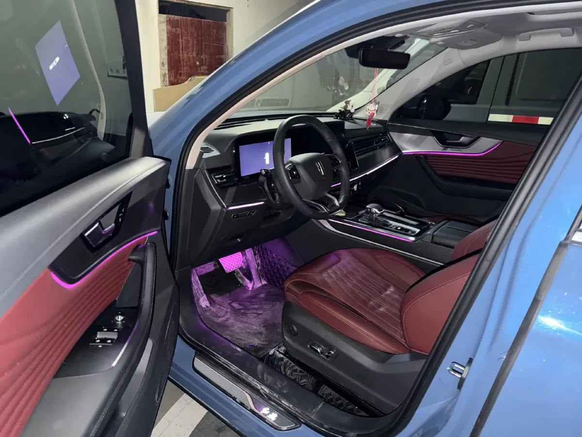 2023 HongQi HS5 2.0T 252HP L4 8AT,autocango,china used car exporter,china ev exporter,chinese used car exporter,chinese used ev exporter