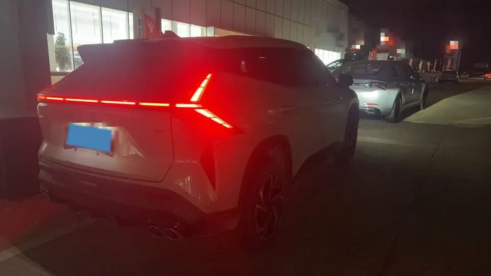 2023 Geely Azkarra 1.5T 181HP L4 7DCT,autocango,china used car exporter,china ev exporter,chinese used car exporter,chinese used ev exporter