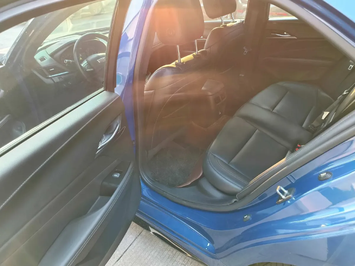 2021 Cadillac CT4 2.0T 237HP L4 8AT,autocango,china used car exporter,china ev exporter,chinese used car exporter,chinese used ev exporter