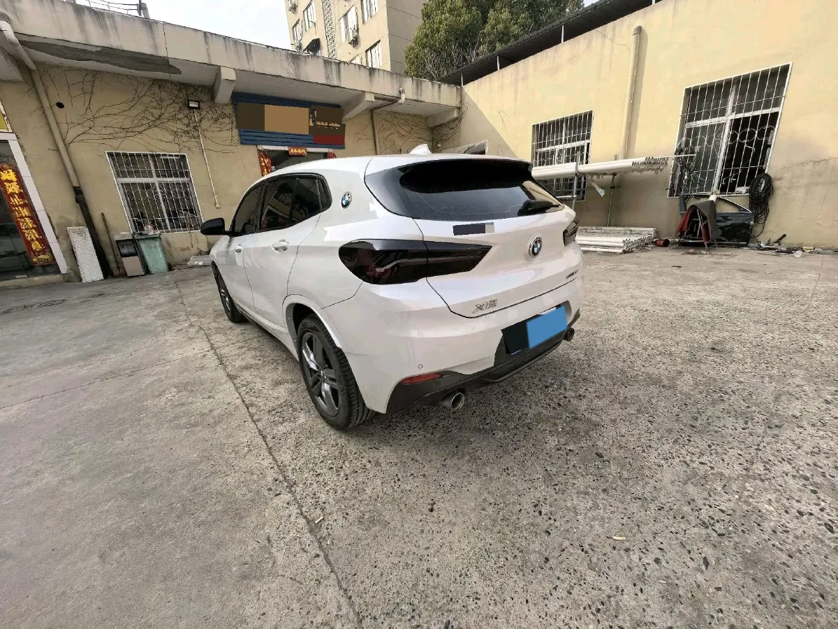 2022 BMW X2 2.0T 192HP L4 7DCT,autocango,china used car exporter,china ev exporter,chinese used car exporter,chinese used ev exporter