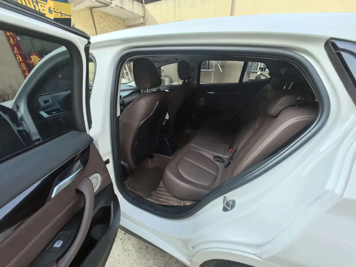 2022 BMW X2 2.0T 192HP L4 7DCT,autocango,china used car exporter,china ev exporter,chinese used car exporter,chinese used ev exporter