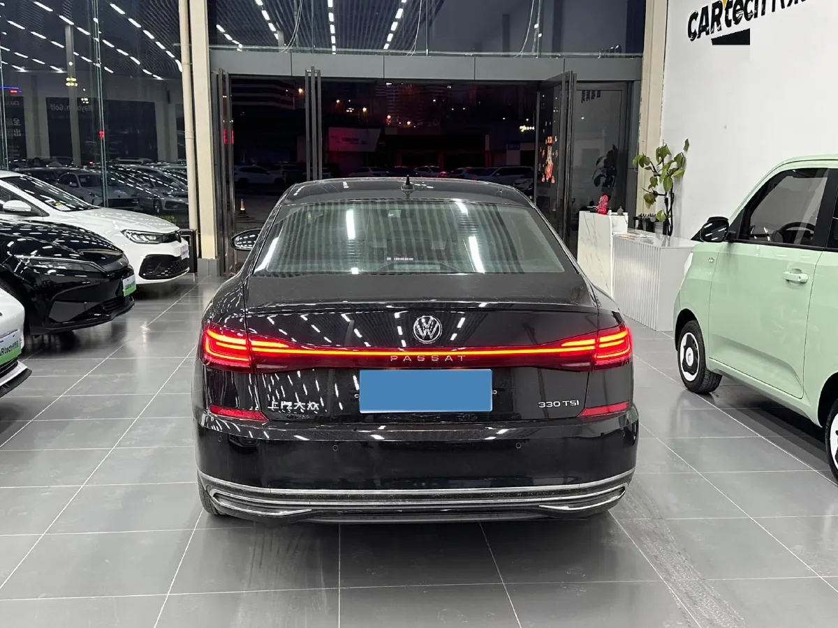 2023 Volkswagen Passat 2.0T 186HP L4 7DCT,autocango,china used car exporter,china ev exporter,chinese used car exporter,chinese used ev exporter