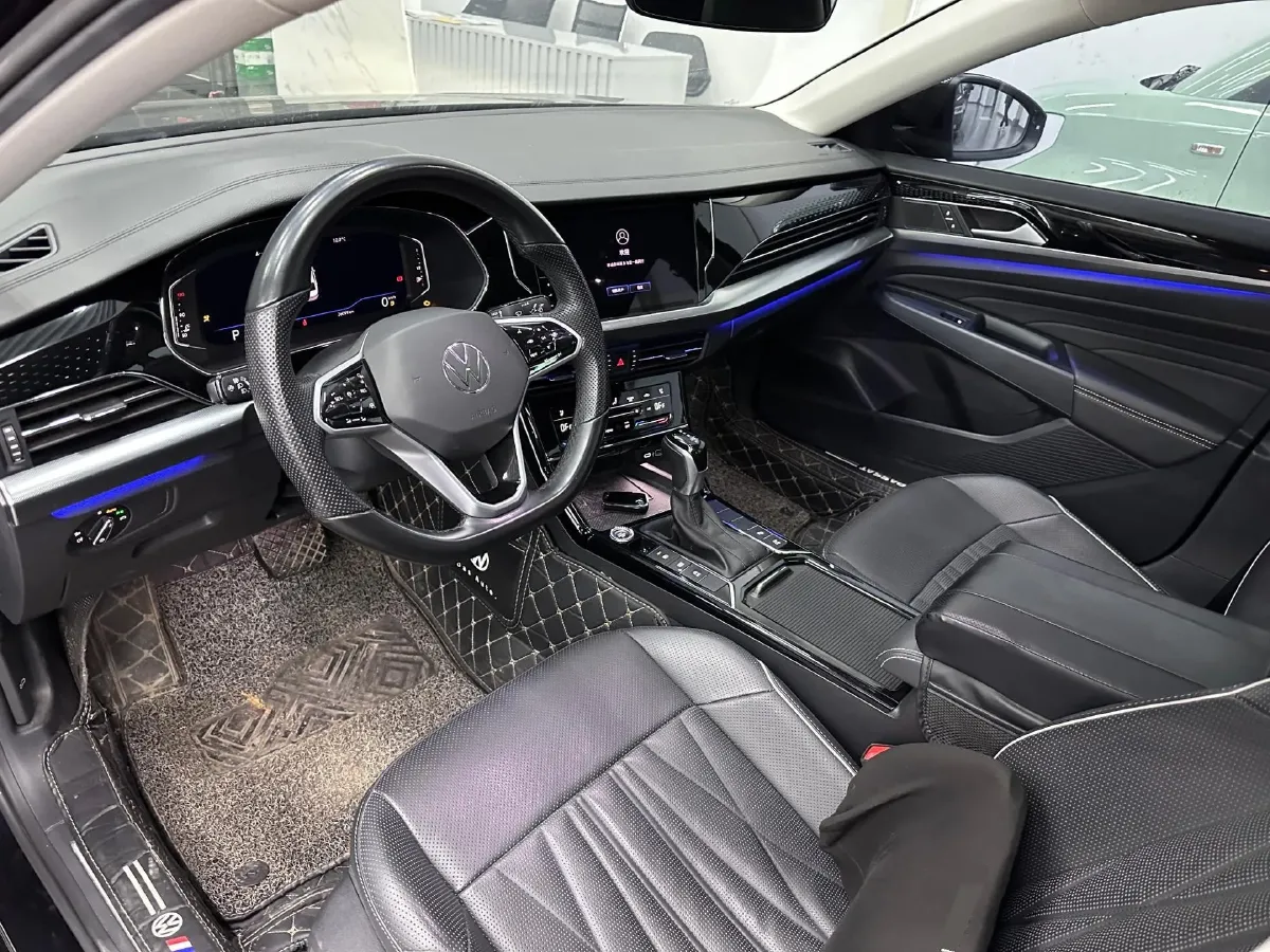 2023 Volkswagen Passat 2.0T 186HP L4 7DCT,autocango,china used car exporter,china ev exporter,chinese used car exporter,chinese used ev exporter