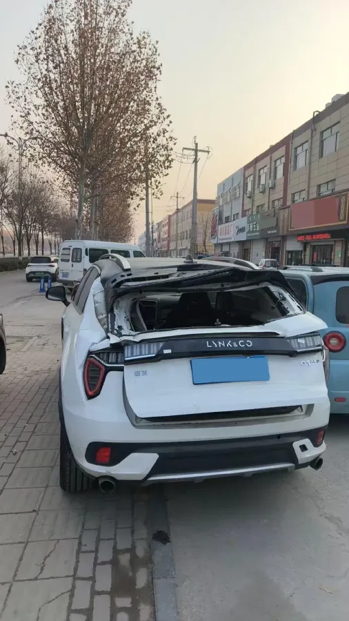 2017 Foton Sauvana 2.0T 218HP L4 6AT,autocango,china used car exporter,china ev exporter,chinese used car exporter,chinese used ev exporter