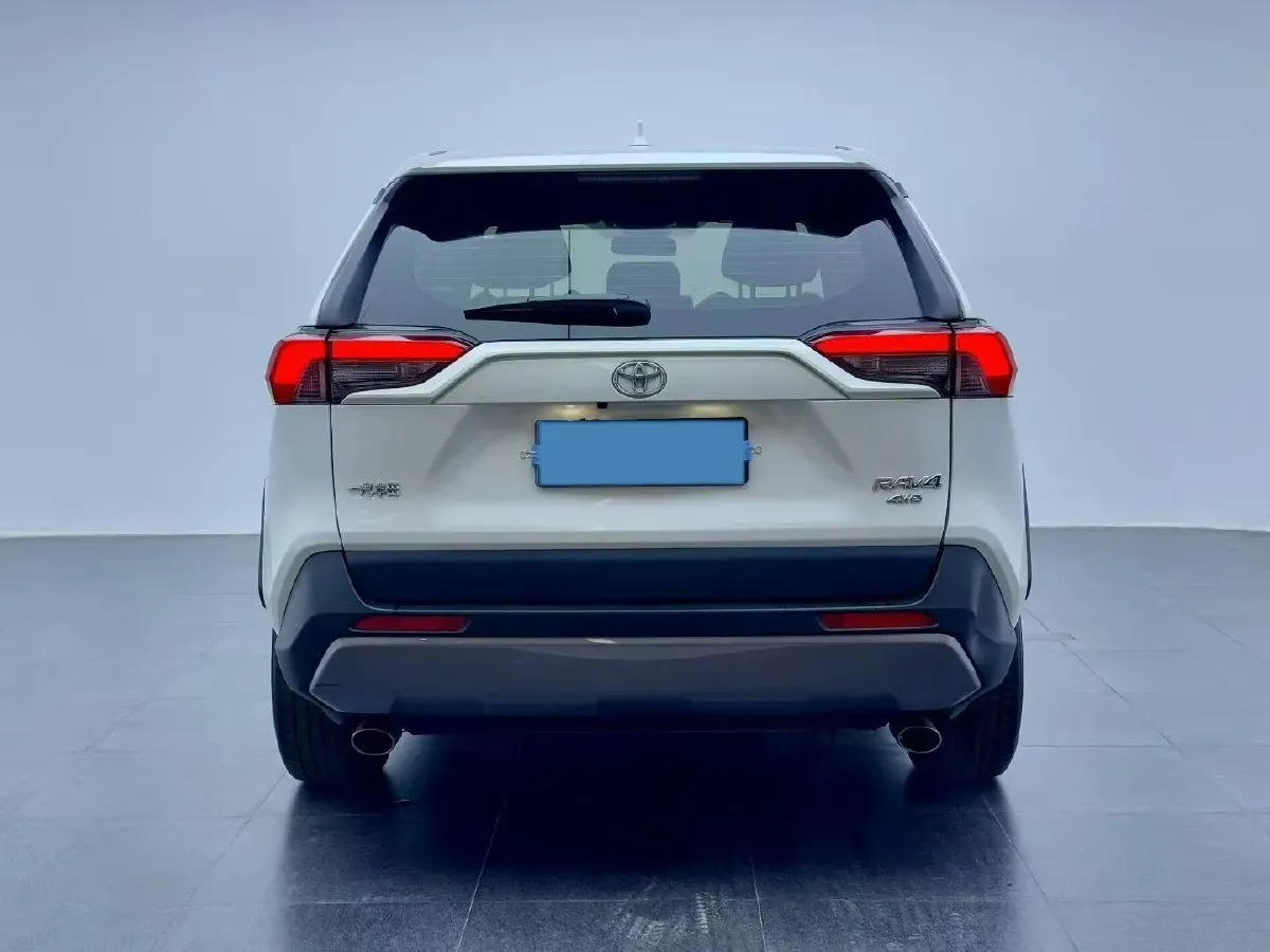 2021 Toyota RAV4 2.0L 171HP L4 CVT,autocango,china used car exporter,china ev exporter,chinese used car exporter,chinese used ev exporter