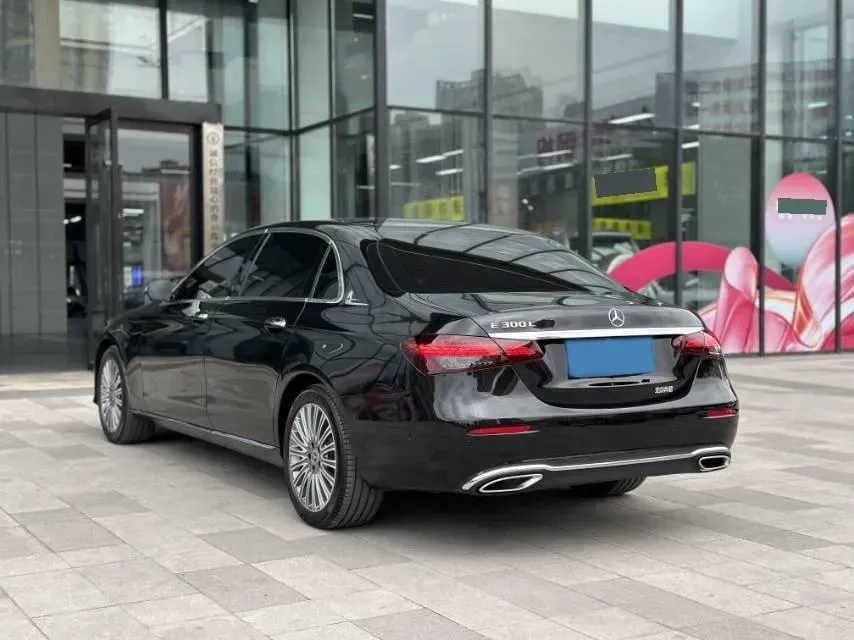2021 Mercedes-Benz E Class 2.0T 258HP L4 9AT,autocango,china used car exporter,china ev exporter,chinese used car exporter,chinese used ev exporter