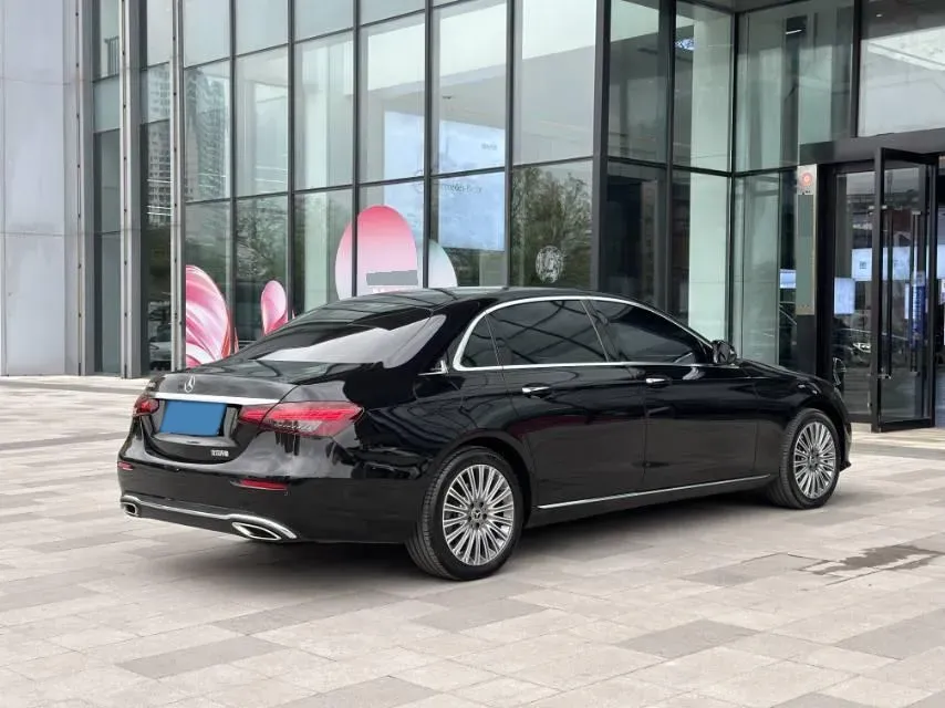 2021 Mercedes-Benz E Class 2.0T 258HP L4 9AT,autocango,china used car exporter,china ev exporter,chinese used car exporter,chinese used ev exporter