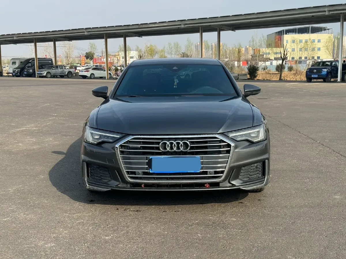 2019 Mercedes-Benz E Class 1.5T 184HP L4 9AT,autocango,china used car exporter,china ev exporter,chinese used car exporter,chinese used ev exporter