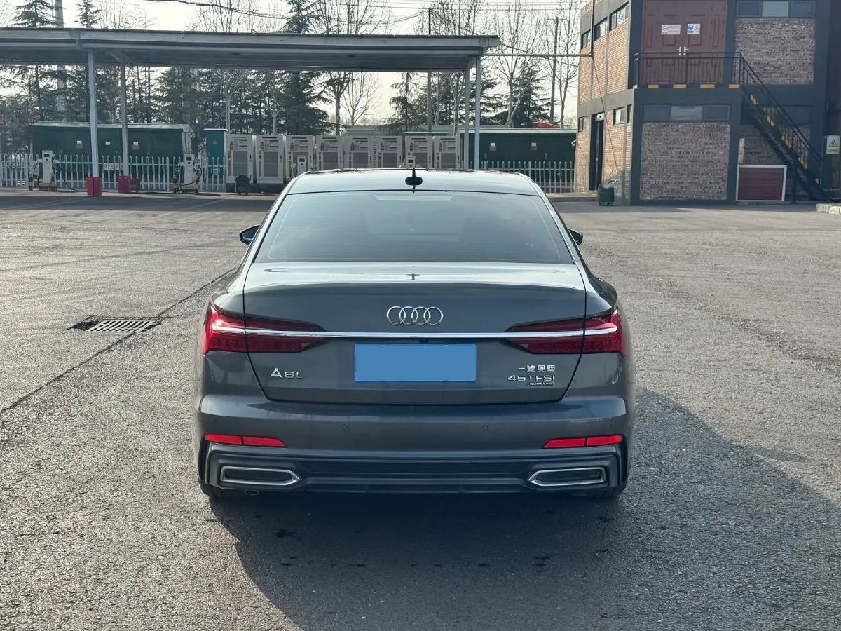 2019 Mercedes-Benz E Class 1.5T 184HP L4 9AT,autocango,china used car exporter,china ev exporter,chinese used car exporter,chinese used ev exporter