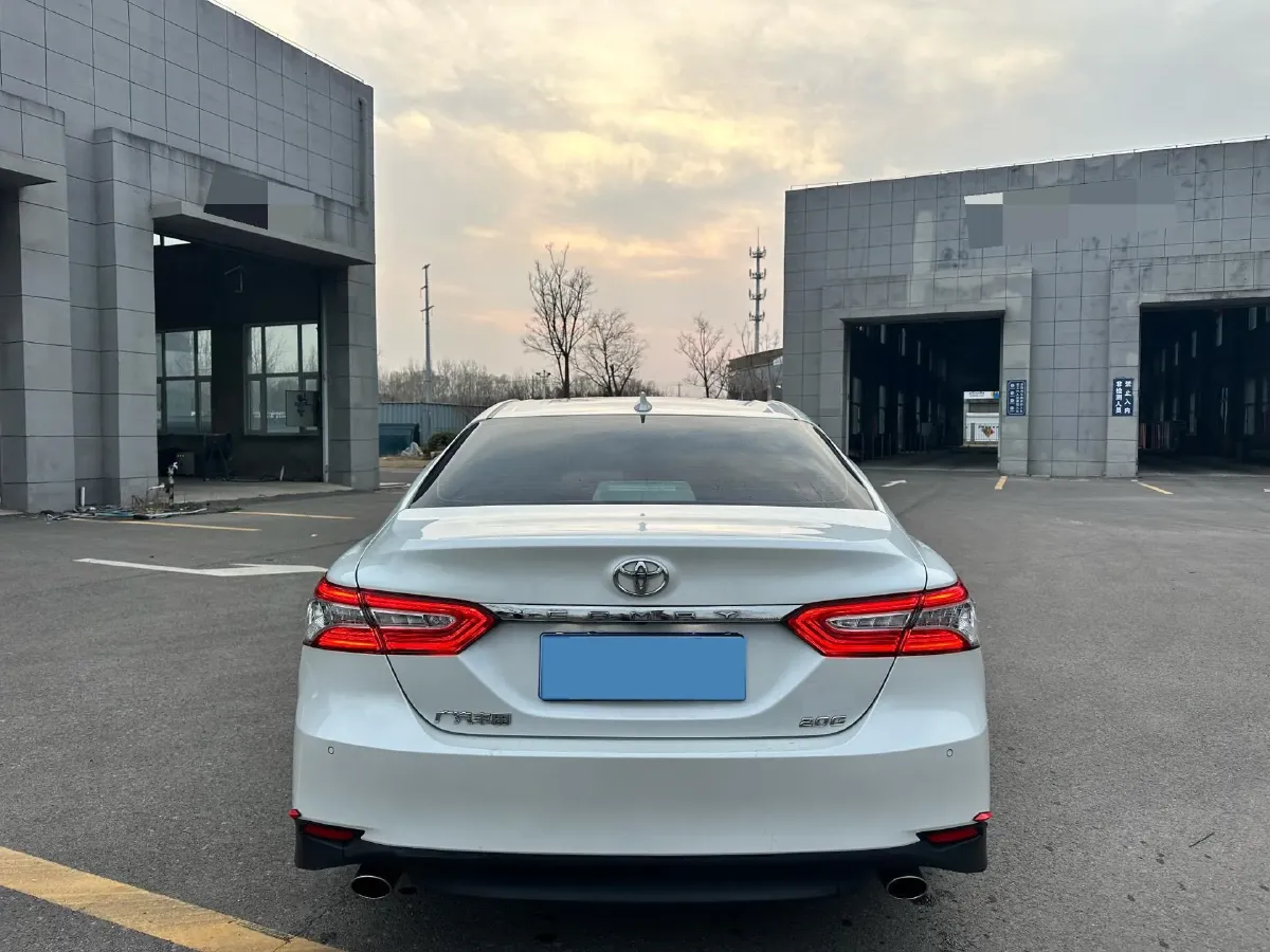 2021 Toyota Camry 2.0L 178HP L4 CVT,autocango,china used car exporter,china ev exporter,chinese used car exporter,chinese used ev exporter