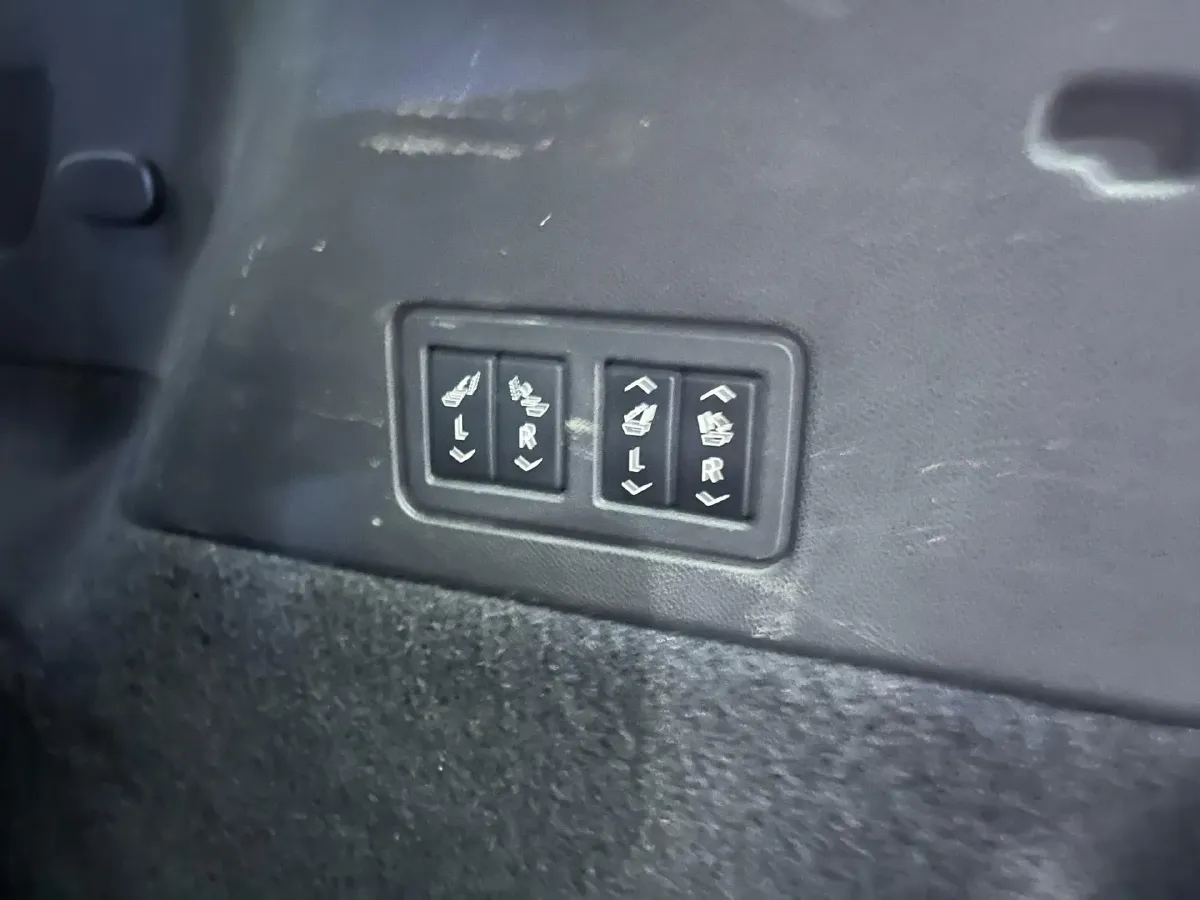 2020 Cadillac XT6 2.0T 237HP L4 9AT,autocango,china used car exporter,china ev exporter,chinese used car exporter,chinese used ev exporter