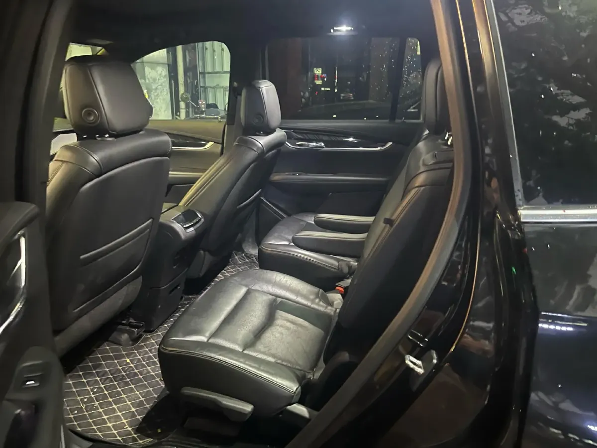 2020 Cadillac XT6 2.0T 237HP L4 9AT,autocango,china used car exporter,china ev exporter,chinese used car exporter,chinese used ev exporter