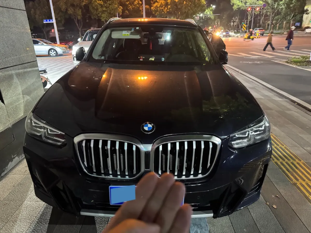 2022 BMW X3 2.0T 184HP L4 8AT,autocango,china used car exporter,china ev exporter,chinese used car exporter,chinese used ev exporter