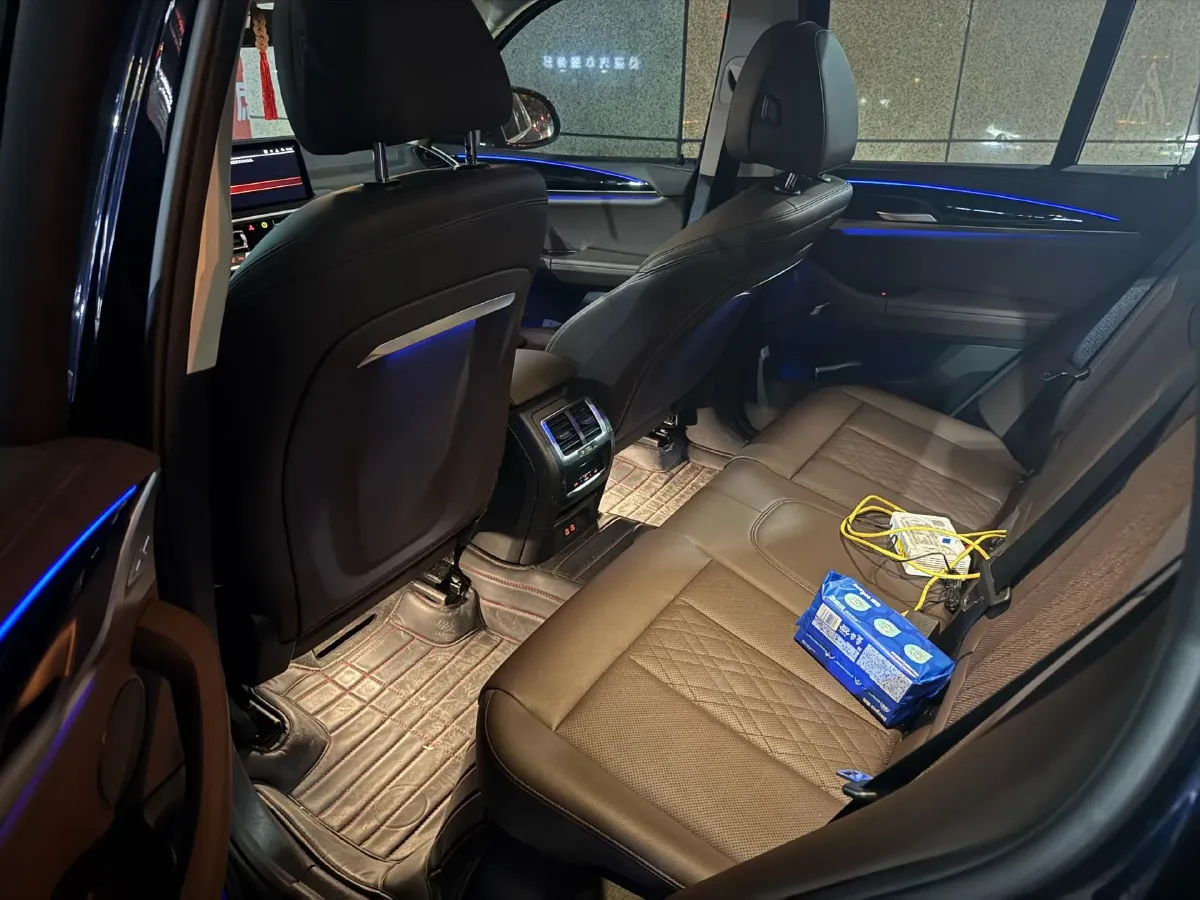 2022 BMW X3 2.0T 184HP L4 8AT,autocango,china used car exporter,china ev exporter,chinese used car exporter,chinese used ev exporter