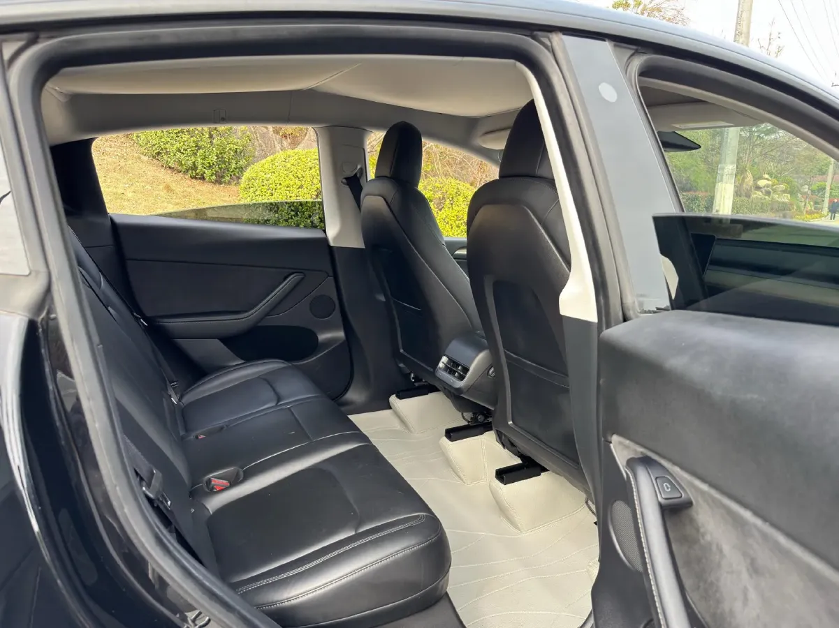 2022 Tesla Model Y BEV 60KWH,autocango,china used car exporter,china ev exporter,chinese used car exporter,chinese used ev exporter