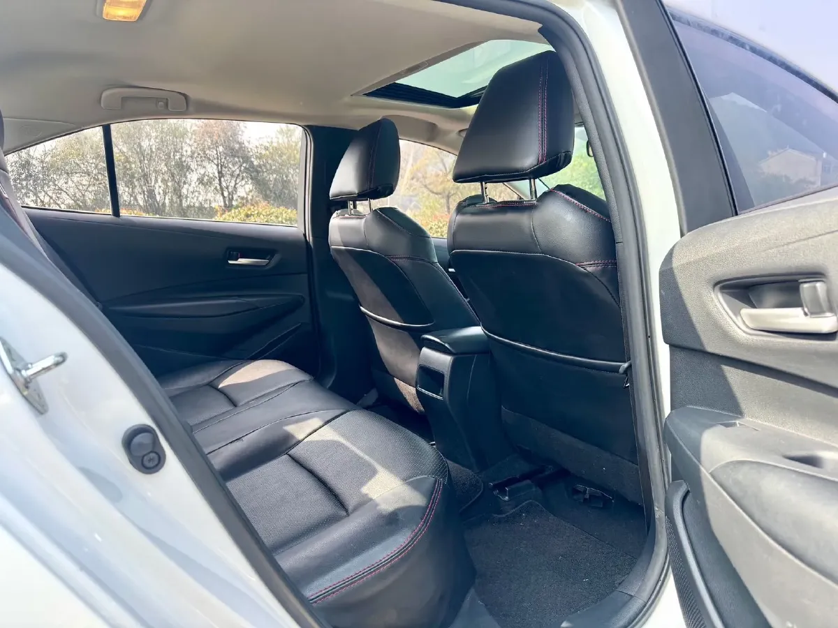 2021 Toyota Corolla 1.2T 116HP L4 CVT,autocango,china used car exporter,china ev exporter,chinese used car exporter,chinese used ev exporter