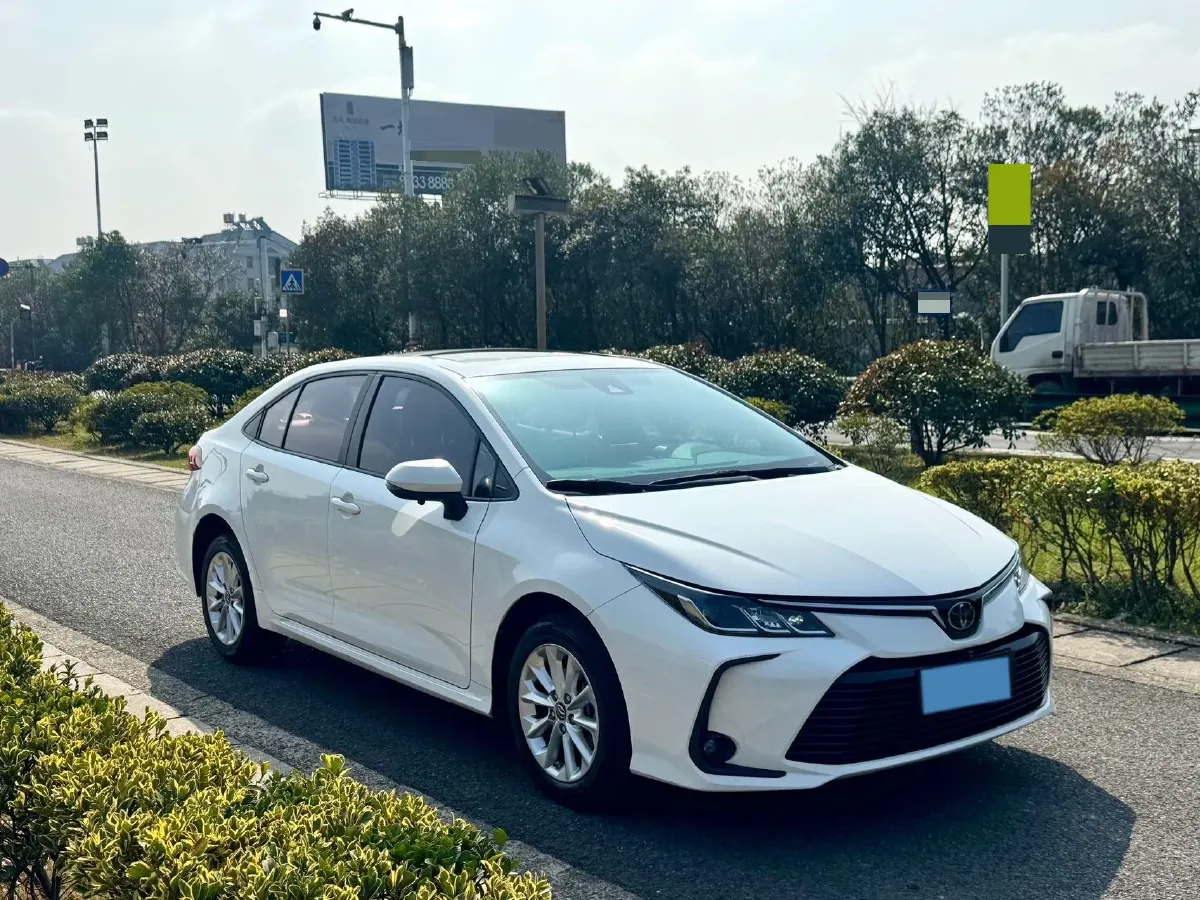2021 Toyota Corolla 1.2T 116HP L4 CVT,autocango,china used car exporter,china ev exporter,chinese used car exporter,chinese used ev exporter