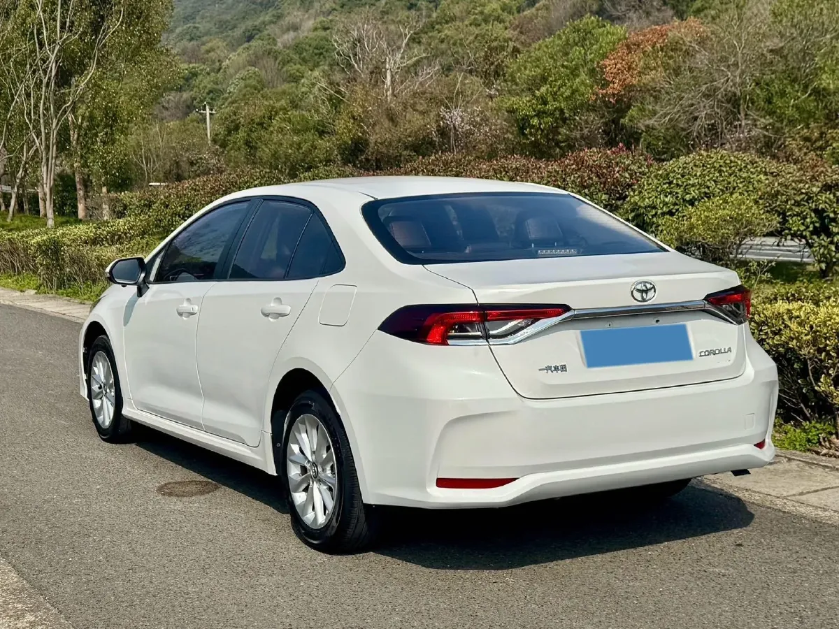 2021 Toyota Corolla 1.2T 116HP L4 CVT,autocango,china used car exporter,china ev exporter,chinese used car exporter,chinese used ev exporter