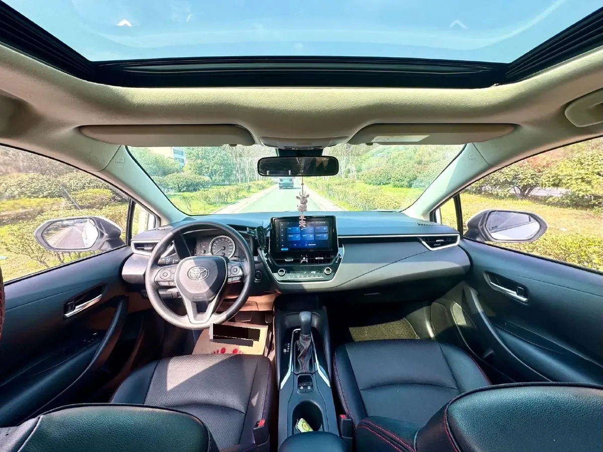 2021 Toyota Corolla 1.2T 116HP L4 CVT,autocango,china used car exporter,china ev exporter,chinese used car exporter,chinese used ev exporter