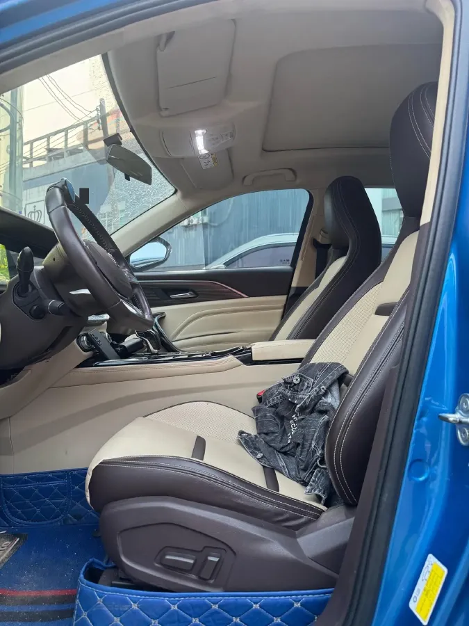 2020 Bestune T77 1.5T 169HP L4 7DCT,autocango,china used car exporter,china ev exporter,chinese used car exporter,chinese used ev exporter