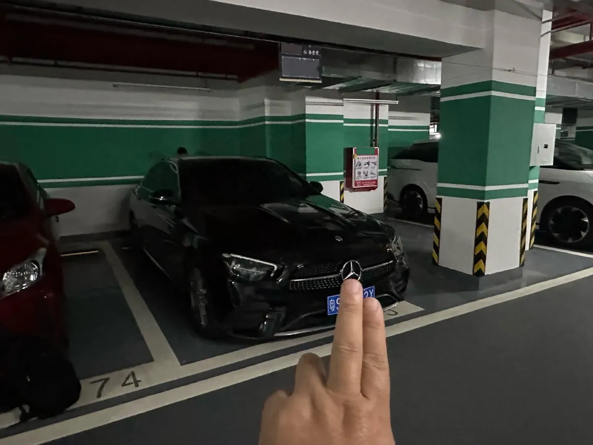 2023 Mercedes-Benz E Class 2.0T 197HP L4 9AT,autocango,china used car exporter,china ev exporter,chinese used car exporter,chinese used ev exporter