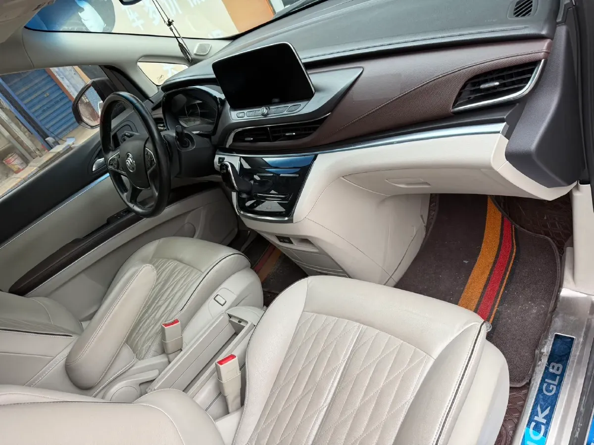 2021 Buick GL8 2.0T 237HP L4 9AT,autocango,china used car exporter,china ev exporter,chinese used car exporter,chinese used ev exporter