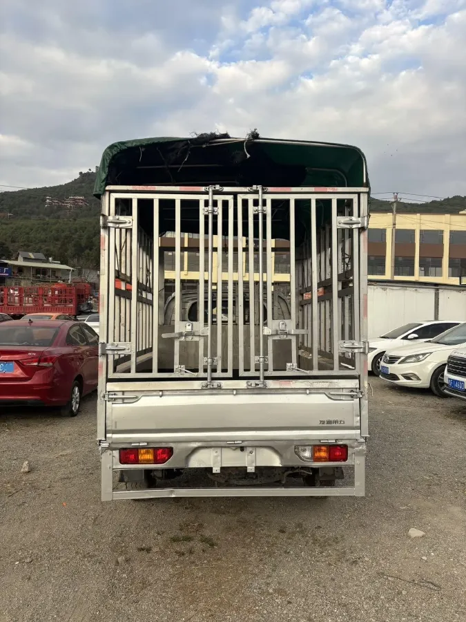 2019 WuLing RongGuang New Truck 1.8L 133HP L4 5MT,autocango,china used car exporter,china ev exporter,chinese used car exporter,chinese used ev exporter