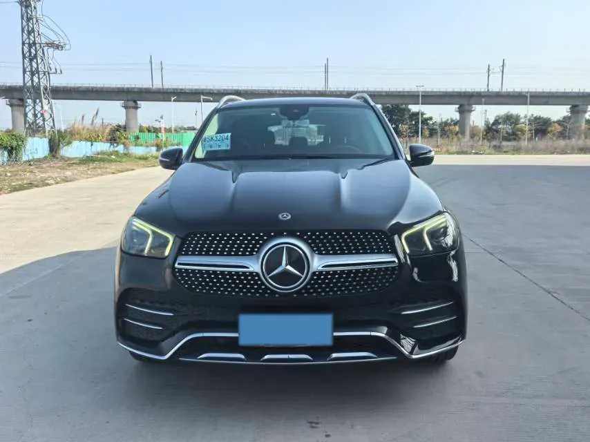 2020 Mercedes-Benz GLE Class 2.0T 258HP L4 9AT,autocango,china used car exporter,china ev exporter,chinese used car exporter,chinese used ev exporter