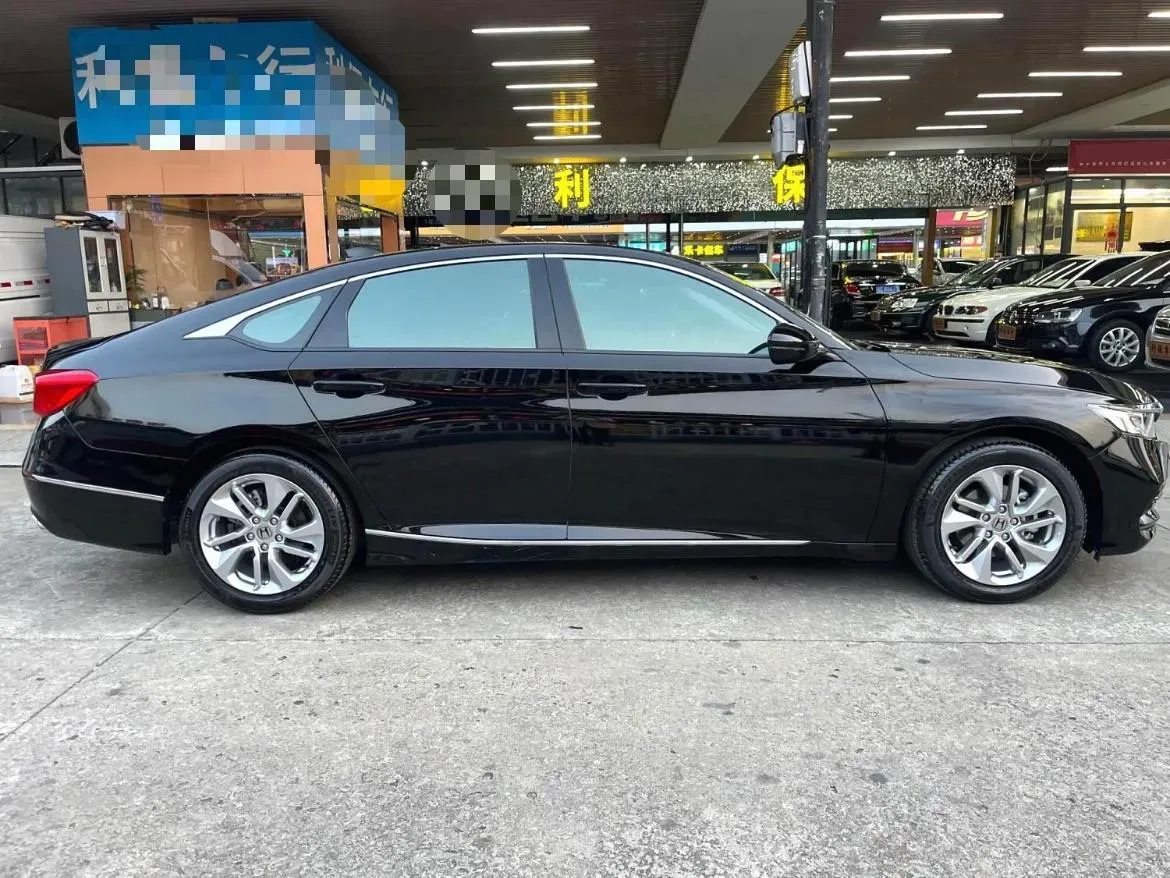 2018 Honda Accord 1.5T 194HP L4 CVT,autocango,china used car exporter,china ev exporter,chinese used car exporter,chinese used ev exporter