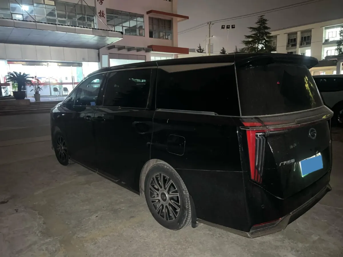 2023 GAC Trumpchi E9 2.0T 190HP L4 2DHT PHEV 25.57KWH,autocango,china used car exporter,china ev exporter,chinese used car exporter,chinese used ev exporter