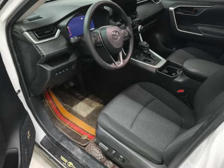 2023 Toyota RAV4 2.5L 178HP L4 E-CVT Hybrid,autocango,china used car exporter,china ev exporter,chinese used car exporter,chinese used ev exporter