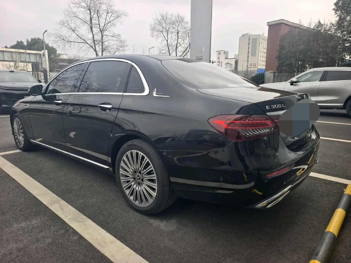 2022 Mercedes-Benz GLC Class 2.0T 258HP L4 9AT,autocango,china used car exporter,china ev exporter,chinese used car exporter,chinese used ev exporter