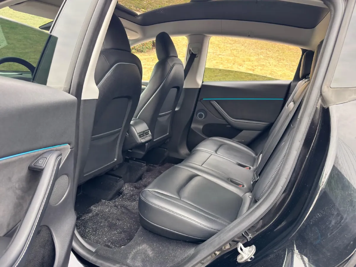 2022 Tesla Model Y BEV 60KWH,autocango,china used car exporter,china ev exporter,chinese used car exporter,chinese used ev exporter