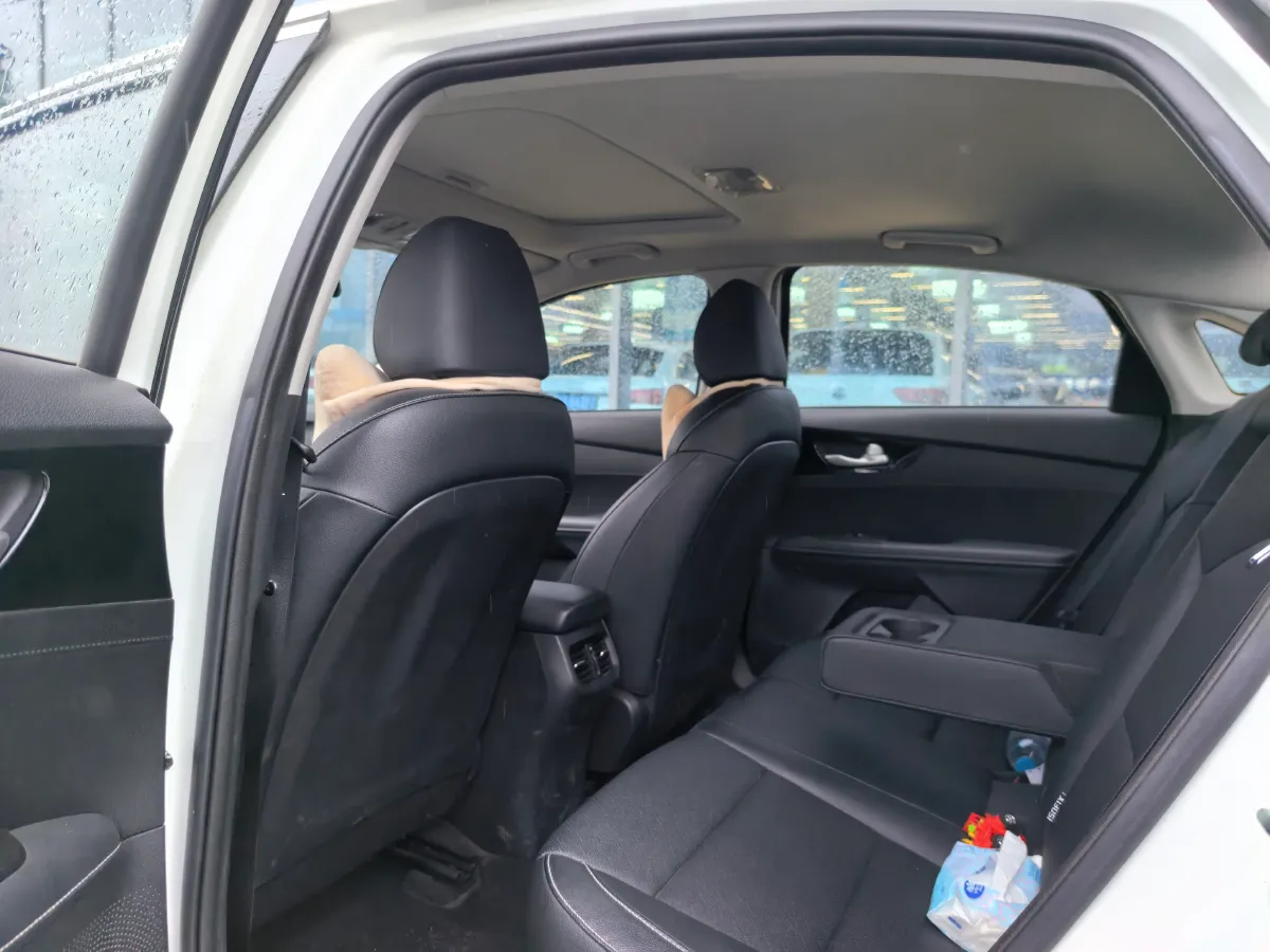 2021 Kia K3 1.5L 115HP L4 CVT,autocango,china used car exporter,china ev exporter,chinese used car exporter,chinese used ev exporter