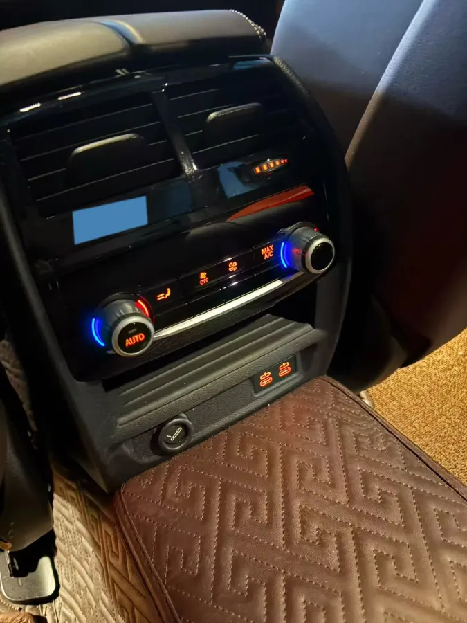 2020 BMW 5 Series 2.0T 252HP L4 8AT,autocango,china used car exporter,china ev exporter,chinese used car exporter,chinese used ev exporter