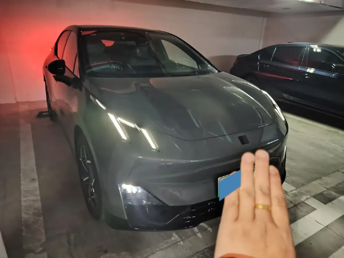 2025 Jetour Freeman 1.5T 184HP L4 7DCT,autocango,china used car exporter,china ev exporter,chinese used car exporter,chinese used ev exporter