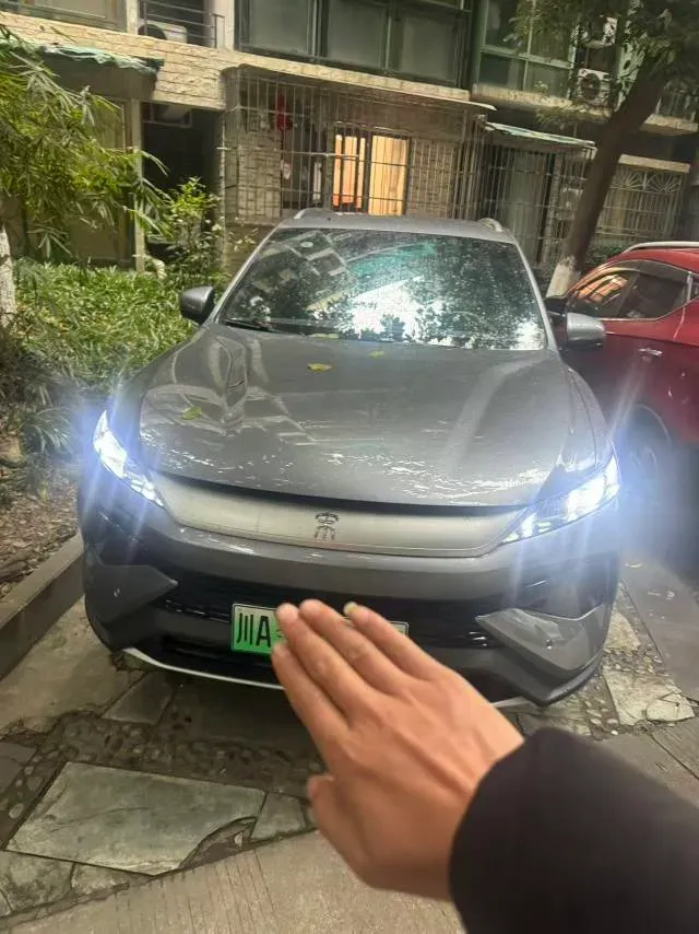 2025 BYD Song Pro 1.5L 101HP L4 E-CVT PHEV 12.9KWH,autocango,china used car exporter,china ev exporter,chinese used car exporter,chinese used ev exporter
