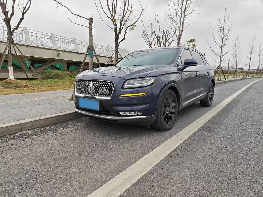2021 Lincoln Nautilus 2.0T 245HP L4 8AT,autocango,china used car exporter,china ev exporter,chinese used car exporter,chinese used ev exporter