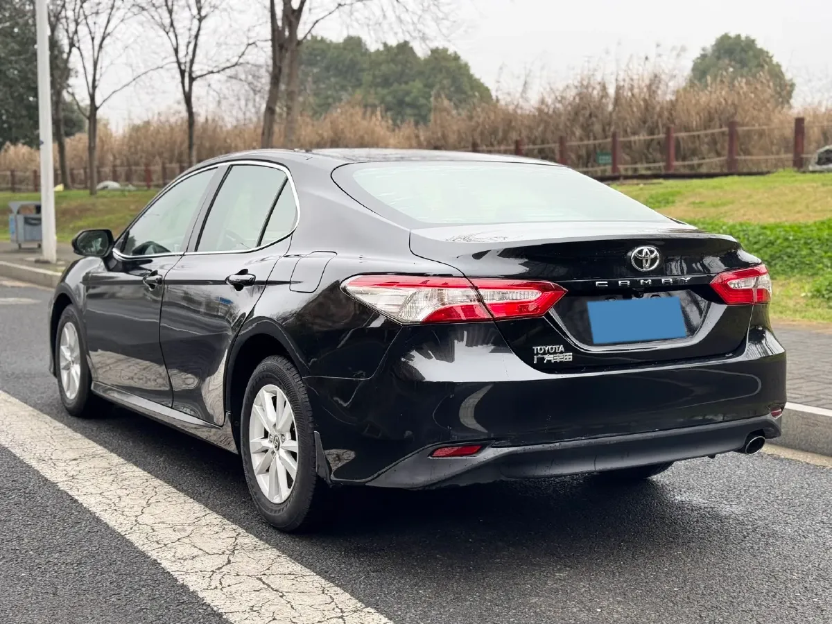 2018 Toyota Camry 2.0L 167HP L4 6AT,autocango,china used car exporter,china ev exporter,chinese used car exporter,chinese used ev exporter
